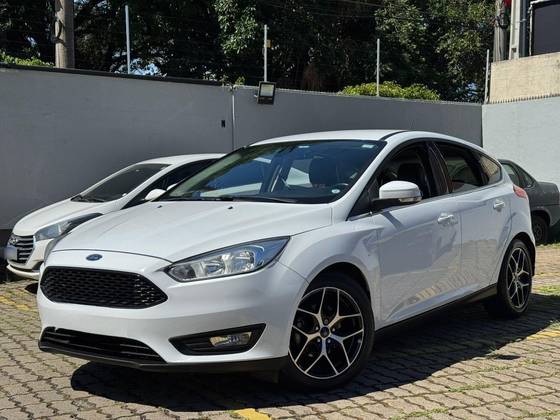 FORD FOCUS 2.0 TITANIUM 16V FLEX 4P POWERSHIFT FORD FOCUS 2.0 TITANIUM 16V FLEX 4P POWERSHIFT